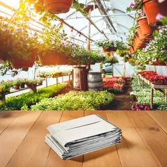 Sturdy Reflective Film For Indoor Gardens 2 Sheets 210x130cm Puncture Resistant