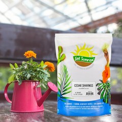 Natural Cedar Shavings Mulch / Bedding (4QT); Indoor / Outdoor Garden Pet Use