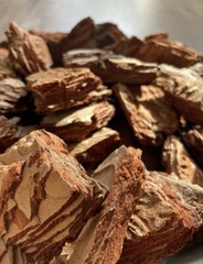 Pine bark mulch, Mulch for terrarium, Pine bark for decore 1Litre (0,26 gallon)