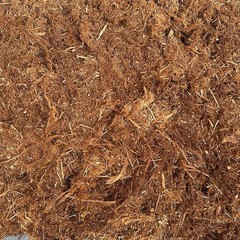 Fresh Natural Redwood Mulch, 34QT Gorilla Hair Garden Bark USA Wood Chips