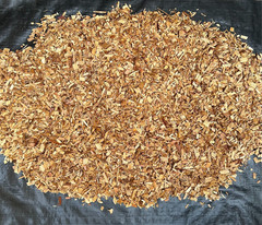 8lbs Natural Pine Shavings Mulch, 24QT Garden Bark No Splinter Livestock Bedding