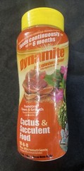 Dynamite Sun Bulb Cactus and Succulent Food ~ New (Qty 5)