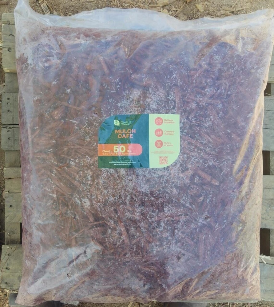 Mulch corteza color rojo