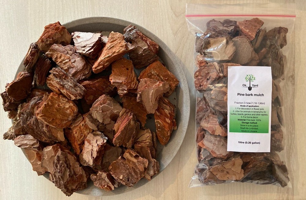 Pine bark mulch for terrarium, decore, etc. 3-5cm 1Litre (0,26 gallon)