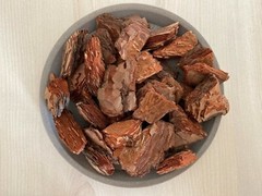 Pine bark mulch for terrarium, decore, etc. 3-5cm 1Litre (0,26 gallon)